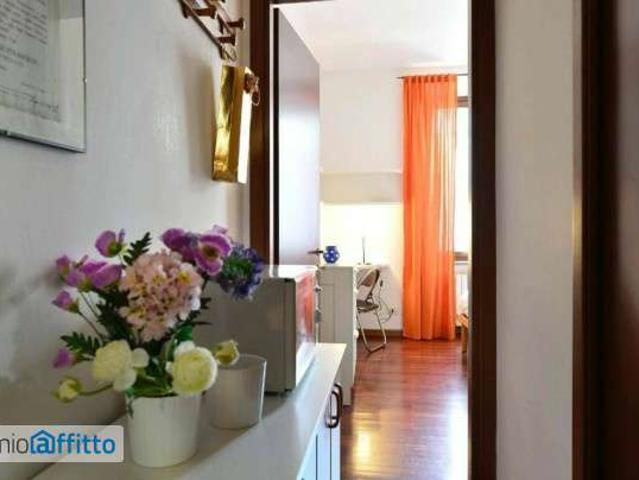 Bilocale arredato con terrazzo Garibaldi, isola, maciachini, monumentale
