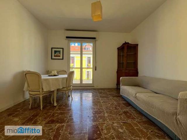 Bilocale arredato con terrazzo Garibaldi, isola, maciachini, monumentale