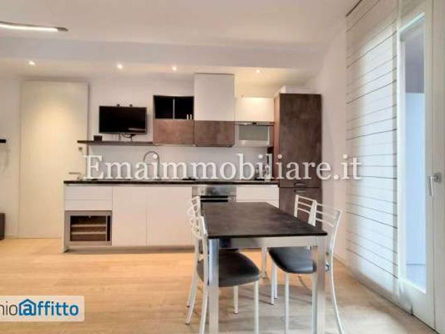 Bilocale arredato con terrazzo Garibaldi, isola, maciachini, monumentale