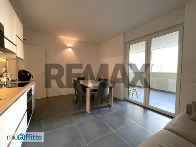 Bilocale arredato con terrazzo Greco, monza, palmanova, bicocca