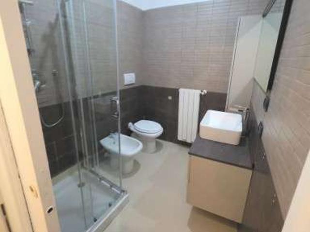 Bilocale arredato con terrazzo Greco, monza, palmanova, bicocca
