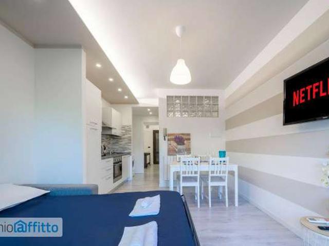 Bilocale arredato con terrazzo Desenzano centro