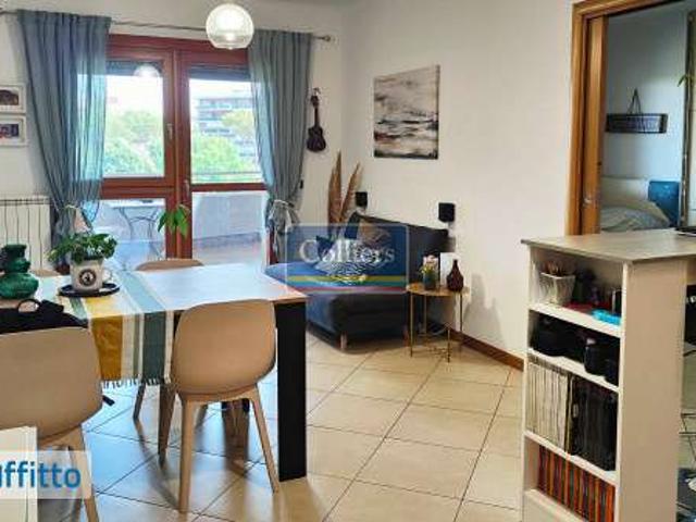 Bilocale arredato con terrazzo Eur, laurentino, checchignola, montagnola, fonte meravigliosa