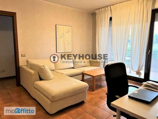 Bilocale arredato con terrazzo Eur, laurentino, checchignola, montagnola, fonte meravigliosa