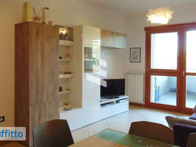 Bilocale arredato con terrazzo Eur, laurentino, checchignola, montagnola, fonte meravigliosa