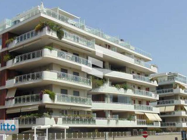 Bilocale arredato con terrazzo Eur, laurentino, checchignola, montagnola, fonte meravigliosa