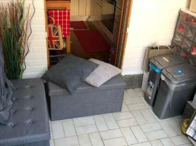 Bilocale arredato con terrazzo Eur, laurentino, checchignola, montagnola, fonte meravigliosa