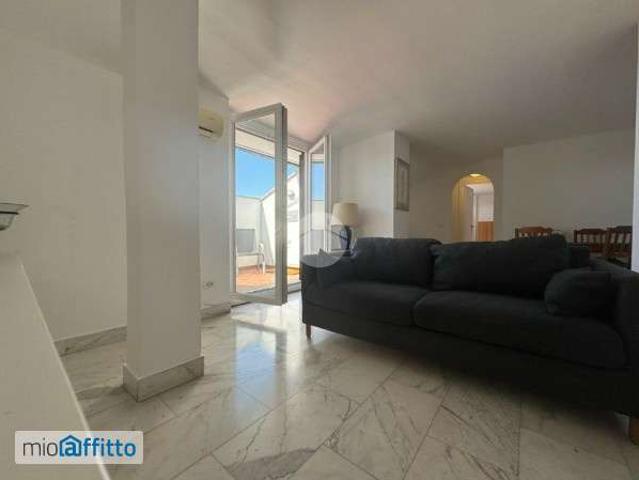 Bilocale arredato con terrazzo Eur, laurentino, checchignola, montagnola, fonte meravigliosa