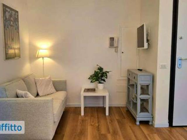 Bilocale arredato con terrazzo Fiera, firenze, sempione, paolo sarpi/arena