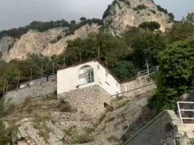 Bilocale arredato con terrazzo Furore