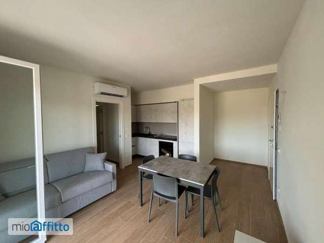Bilocale arredato con terrazzo Isolotto e legnaia