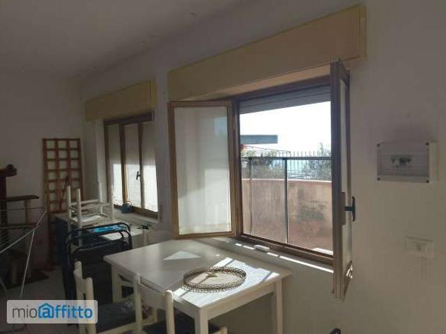 Bilocale arredato con terrazzo Letojanni