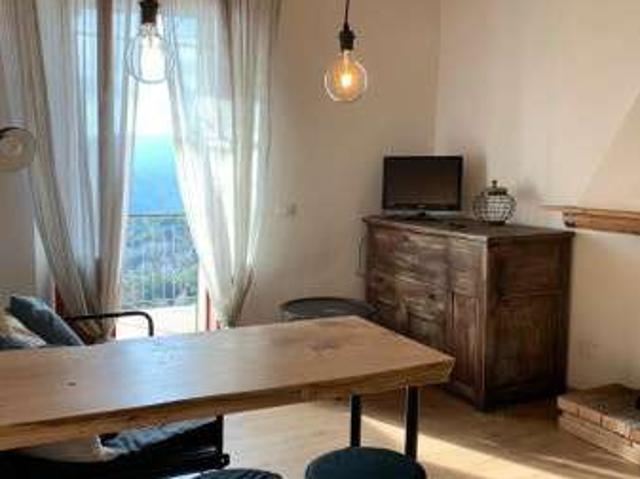 Bilocale arredato con terrazzo Monticiano