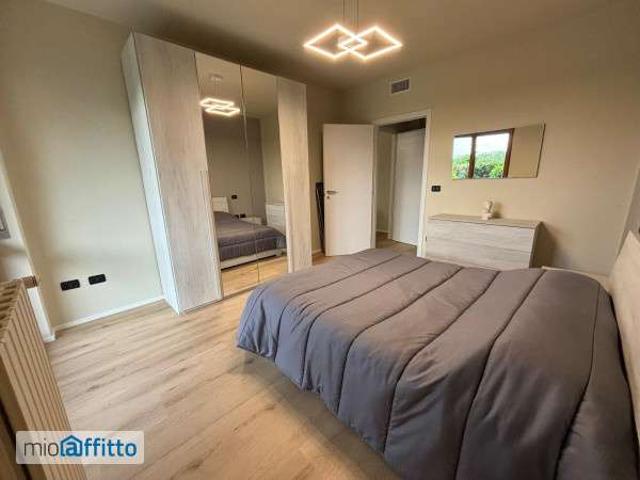 Bilocale arredato con terrazzo Madonna del pilone