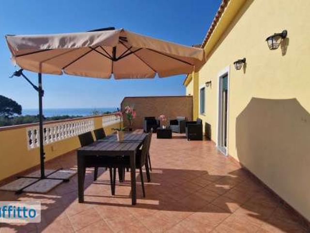 Bilocale arredato con terrazzo Messina