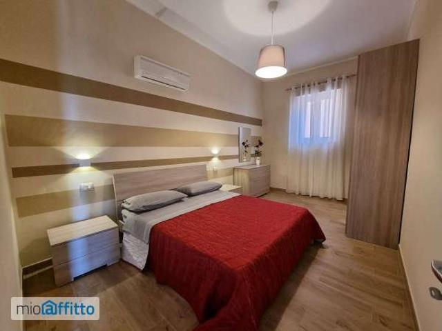 Bilocale arredato con terrazzo Messina