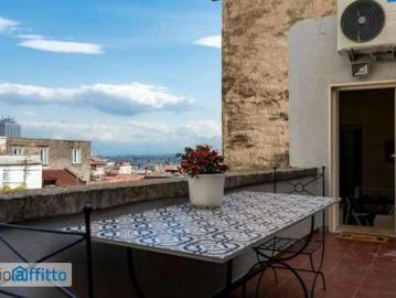 Bilocale arredato con terrazzo Napoli