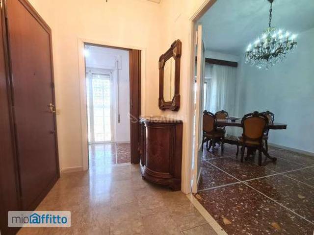Bilocale arredato con terrazzo S.giovanni, esquilino, san lorenzo