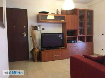 Bilocale arredato con terrazzo Saxarubra, labaro, prima porta