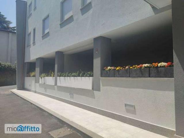 Bilocale arredato con terrazzo Saxarubra, labaro, prima porta