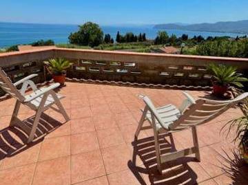Bilocale arredato con terrazzo San giorgio