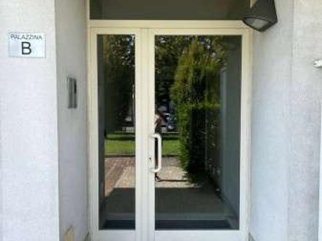 Bilocale arredato con terrazzo Sesto ulteriano