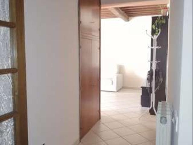 Bilocale arredato con terrazzo Siena