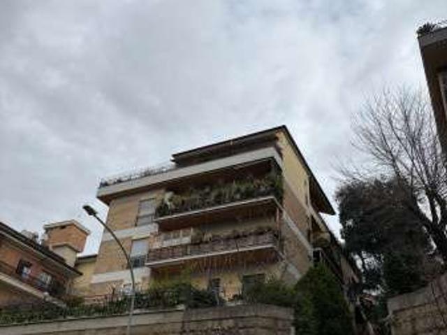 Bilocale arredato con terrazzo Portuense, magliana