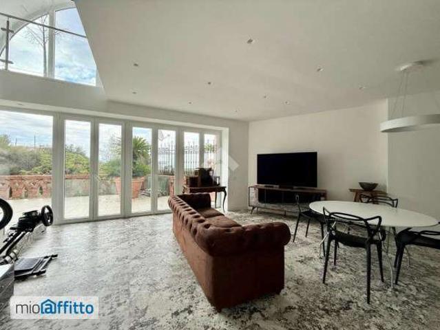 Bilocale arredato con terrazzo Posillipo