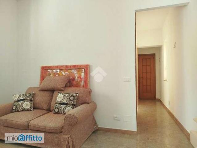Bilocale arredato con terrazzo Pallavicino