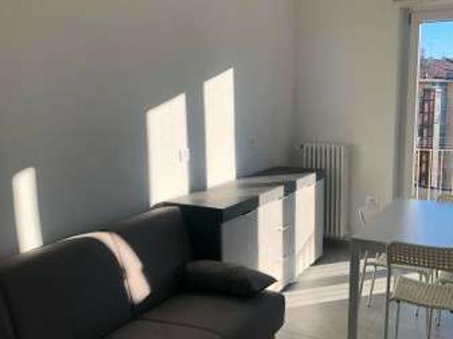Bilocale arredato con terrazzo Parella