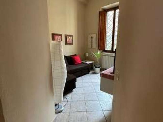Bilocale arredato con terrazzo Pistoia