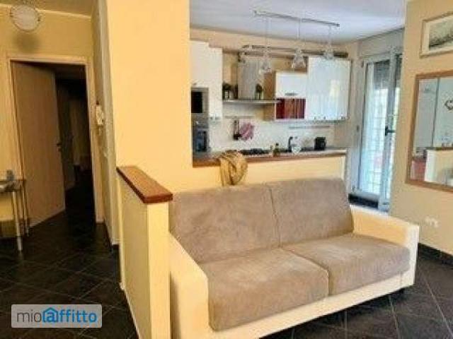 Bilocale arredato con terrazzo Pregnana Milanese