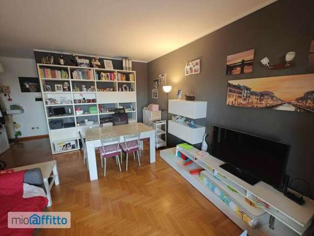 Bilocale arredato con terrazzo Romano banco