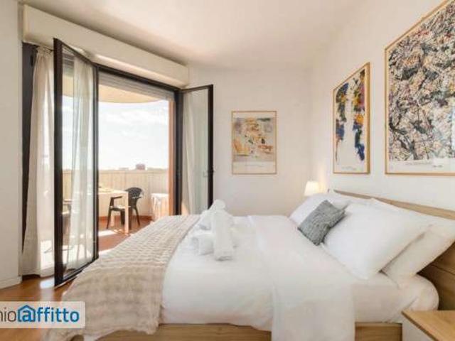 Bilocale arredato con terrazzo Rondinella stazione