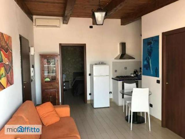Bilocale arredato con terrazzo Reggio Calabria