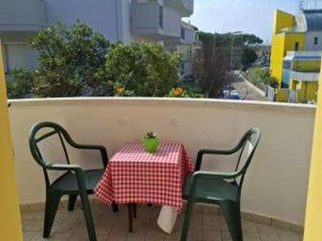 Bilocale arredato con terrazzo Riccione