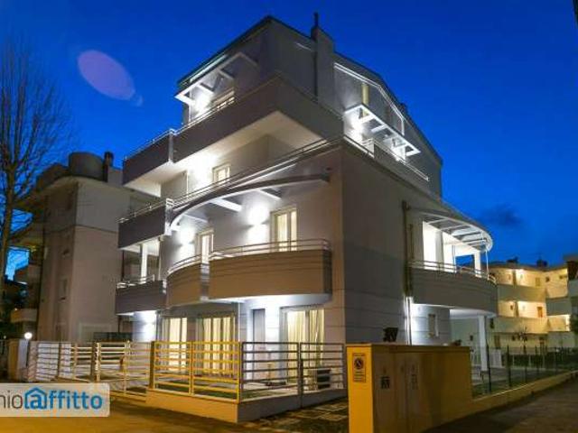 Bilocale arredato con terrazzo Rimini