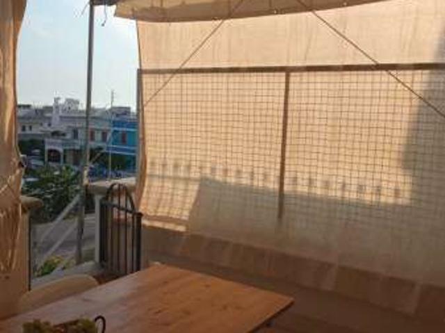 Bilocale arredato con terrazzo Torre san giovanni