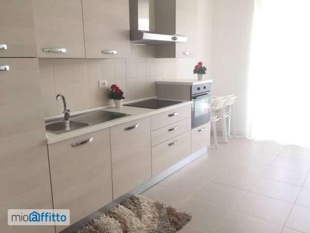 Bilocale arredato con terrazzo Trigoria, spinaceto, tor de cenci, vallerano
