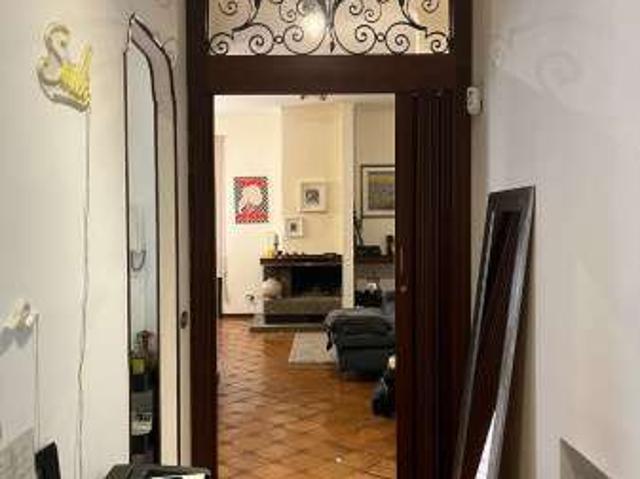 Bilocale arredato con terrazzo Trieste, salario