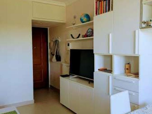 Bilocale arredato con terrazzo Trieste, salario