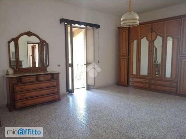 Bilocale arredato con terrazzo Tufo