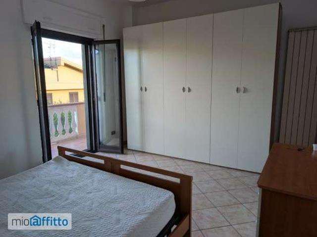 Bilocale arredato con terrazzo Tufolo, farina