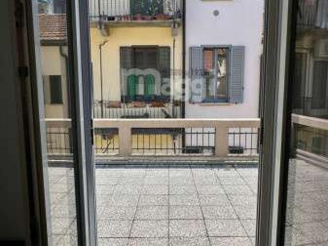Bilocale arredato con terrazzo V giornate, xxii marzo, porta romana