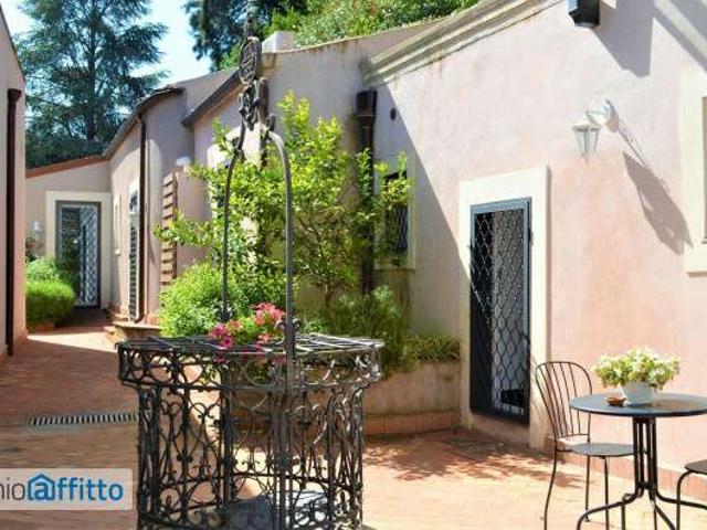 Bilocale arredato con terrazzo Valverde