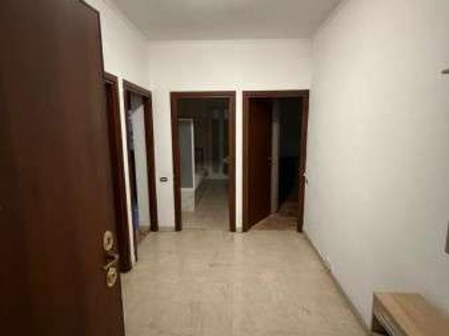 Bilocale arredato con terrazzo Varese