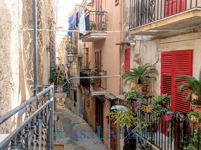 Bilocale arredato e ristrutturato in zona Duomo a Monreale