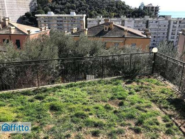Bilocale arredato Genova
