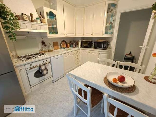 Bilocale arredato Genova